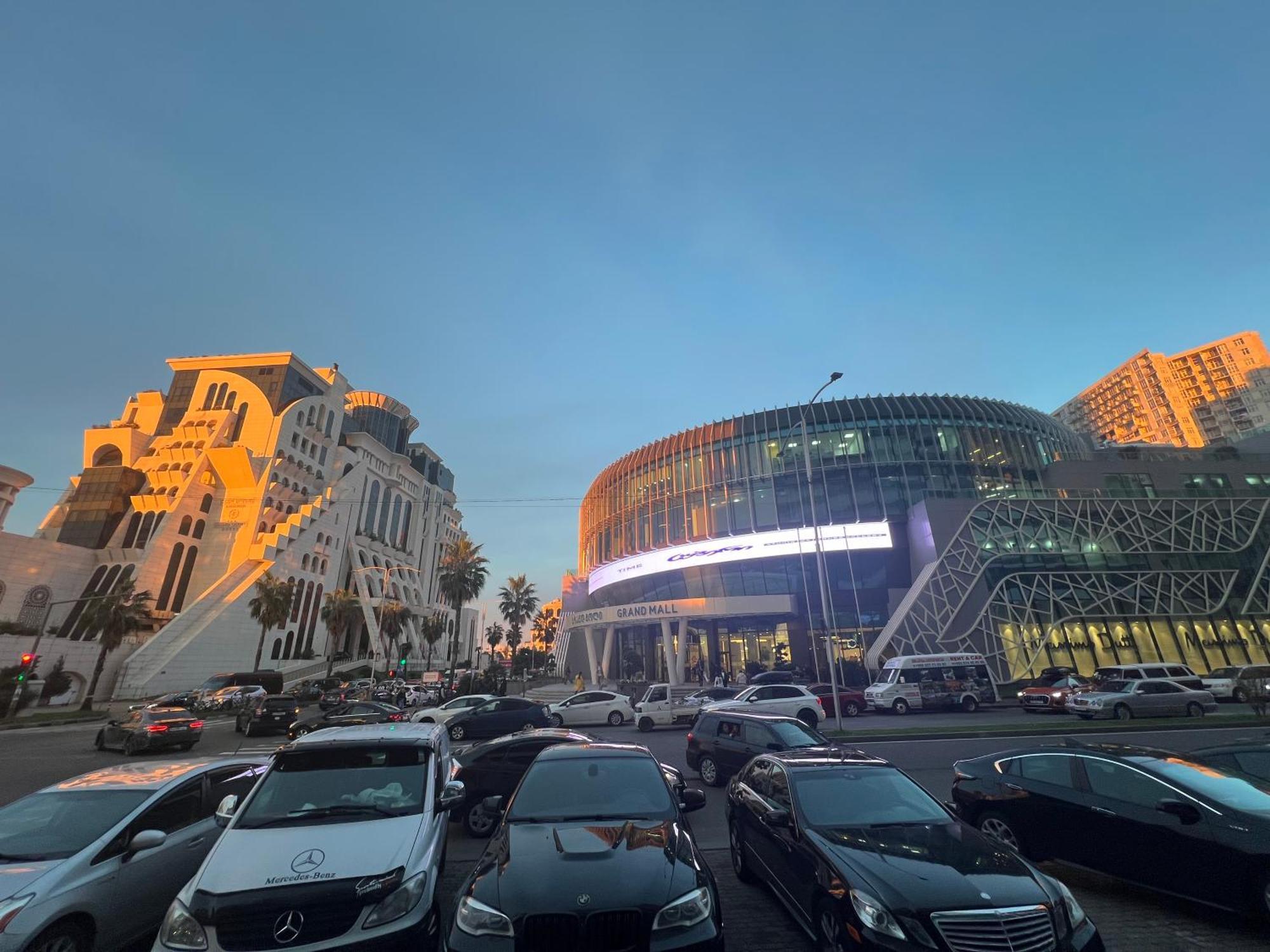 Hotel Paris باتومي المظهر الخارجي الصورة